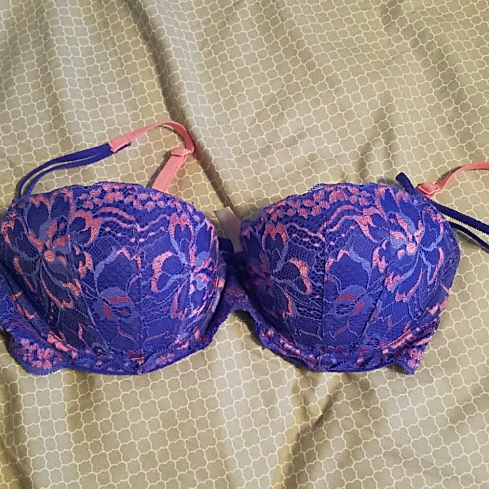 Victoria's secret pink bra 34b